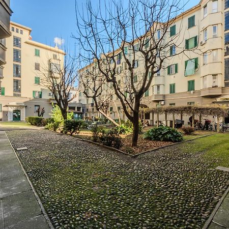 New And Functional Apartments Near The Metro Milan Extérieur photo