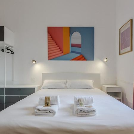 New And Functional Apartments Near The Metro Milan Extérieur photo