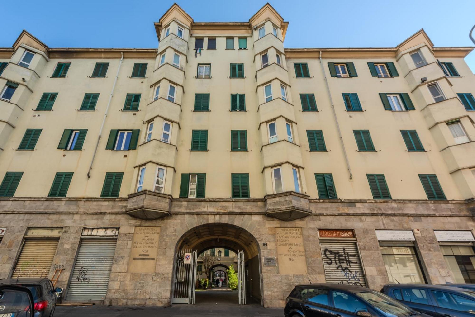 New And Functional Apartments Near The Metro Milan Extérieur photo