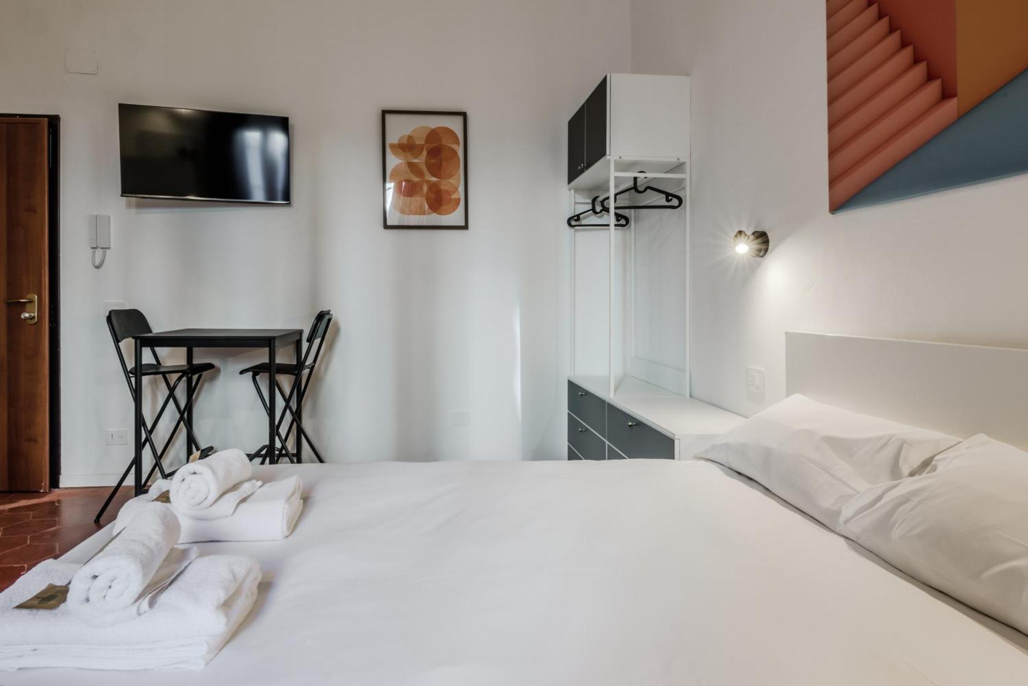 New And Functional Apartments Near The Metro Milan Extérieur photo