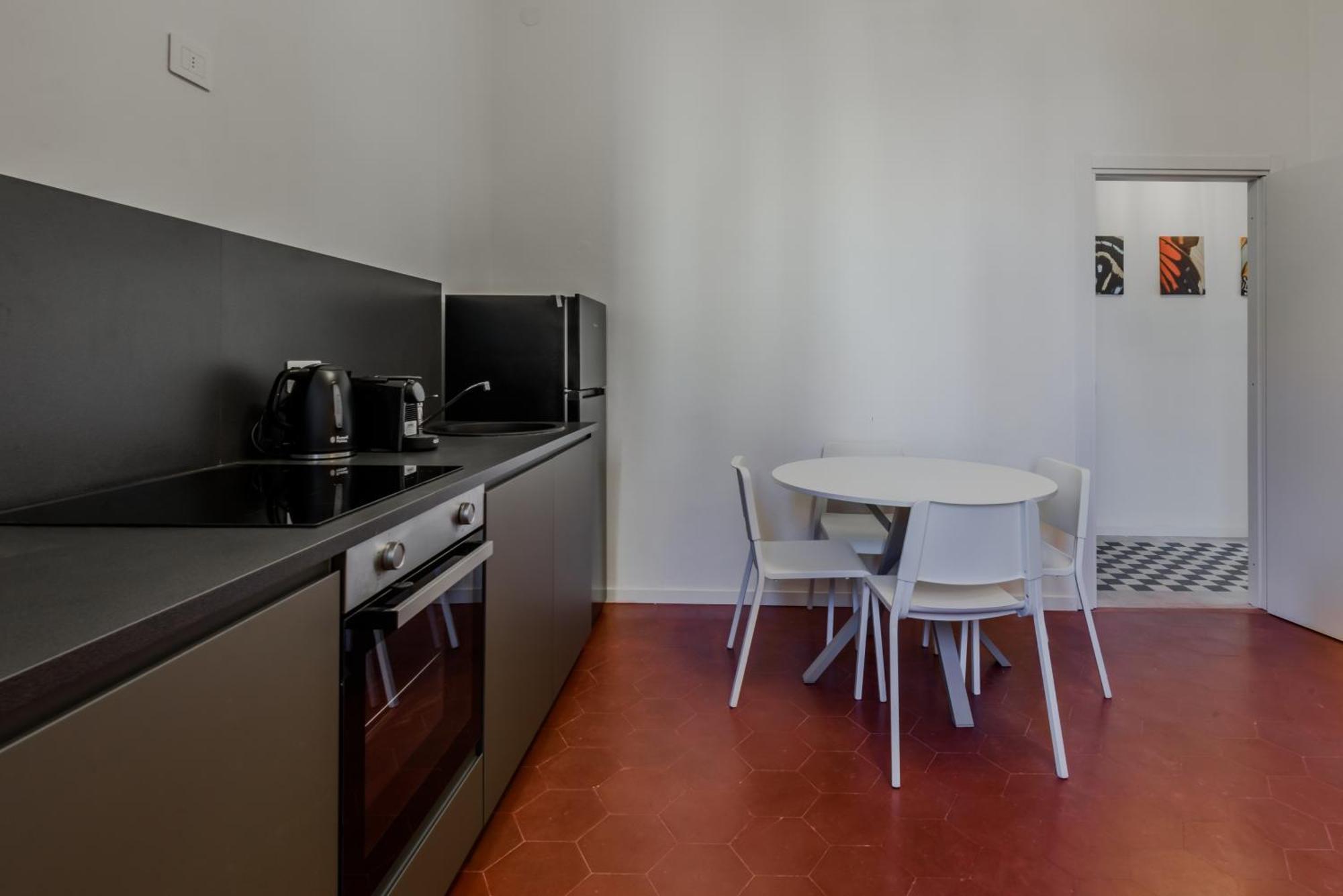 New And Functional Apartments Near The Metro Milan Extérieur photo