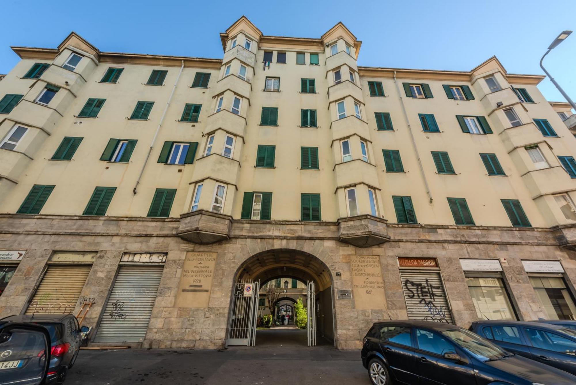 New And Functional Apartments Near The Metro Milan Extérieur photo